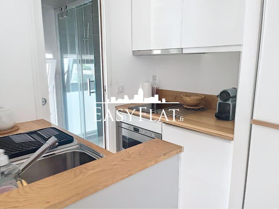 Ideally Located, Close To Invalides Appartement